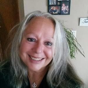 Meet your Posher, Deb